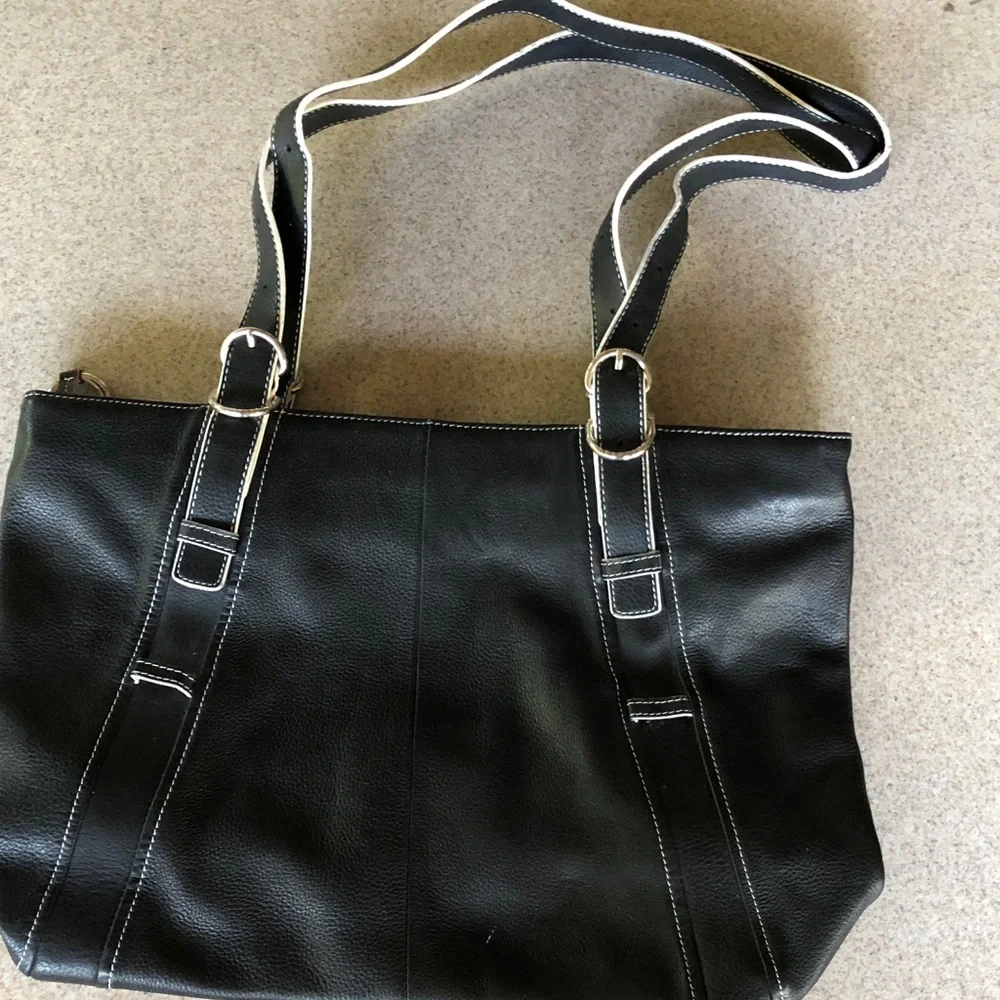 Kenneth Cole Reaction Black Laptop Bag